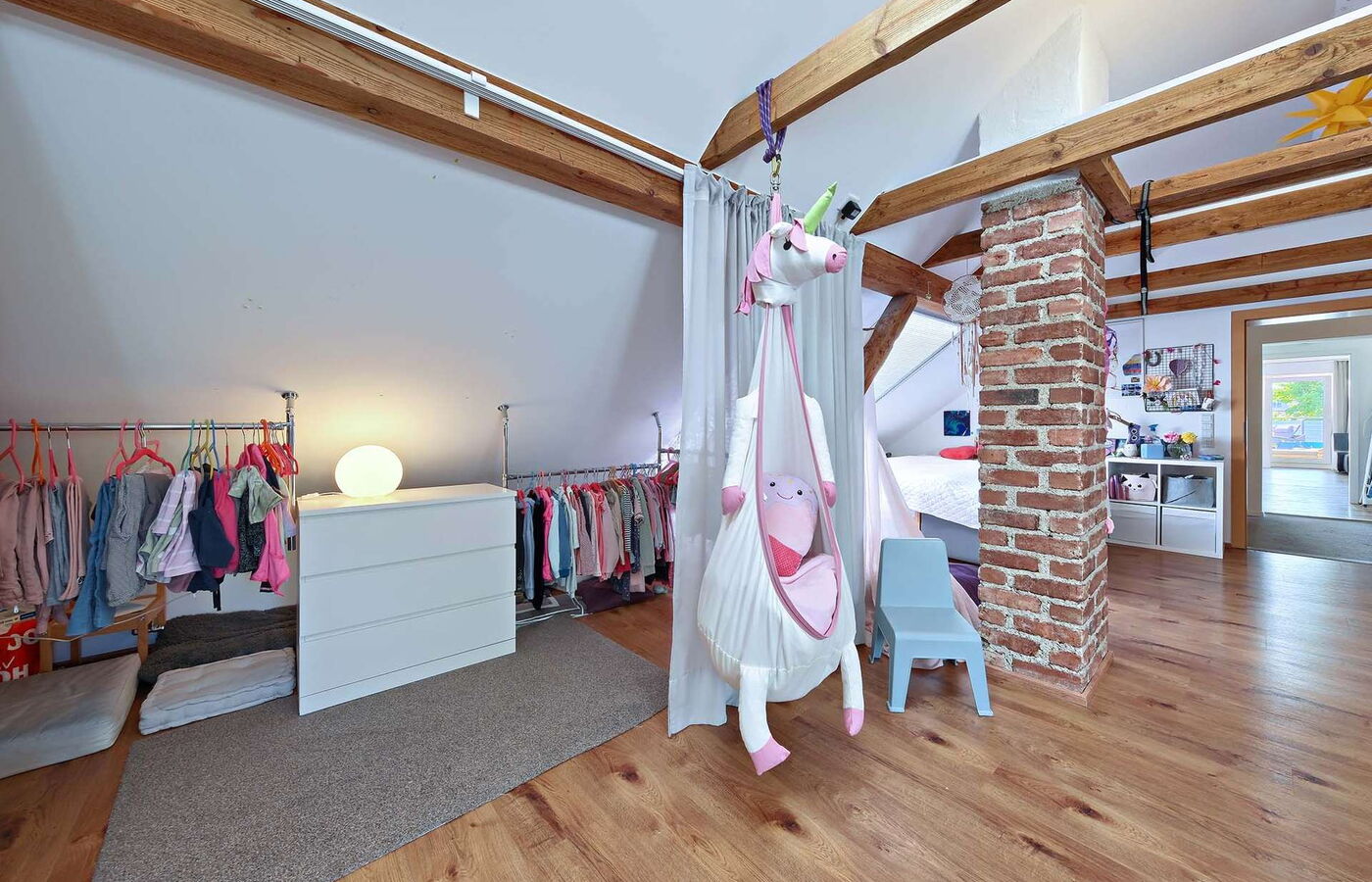 Kinderzimmer Dachgeschoss