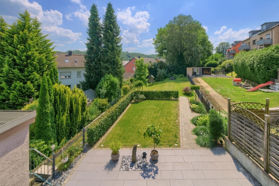 Leben und Wohlfühlen: Gepflegte Doppelhaushälfte mit großzügigem Gartengrundstück in Wetter (Ruhr) - Gartengrundstück