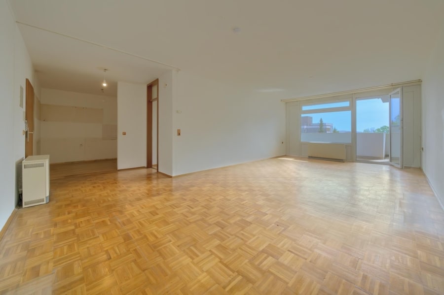 Gemütliche 2-Zimmer-Wohnung mit Garage und herrlicher Aussicht in Hagen-Boloh - Wohnbereich mit offener Küche