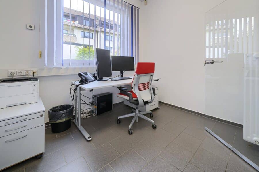 Attraktive Gewerbeeinheit: Büro- und Lagerflächen zur Anmietung in Hagen-Boele - Büro 3